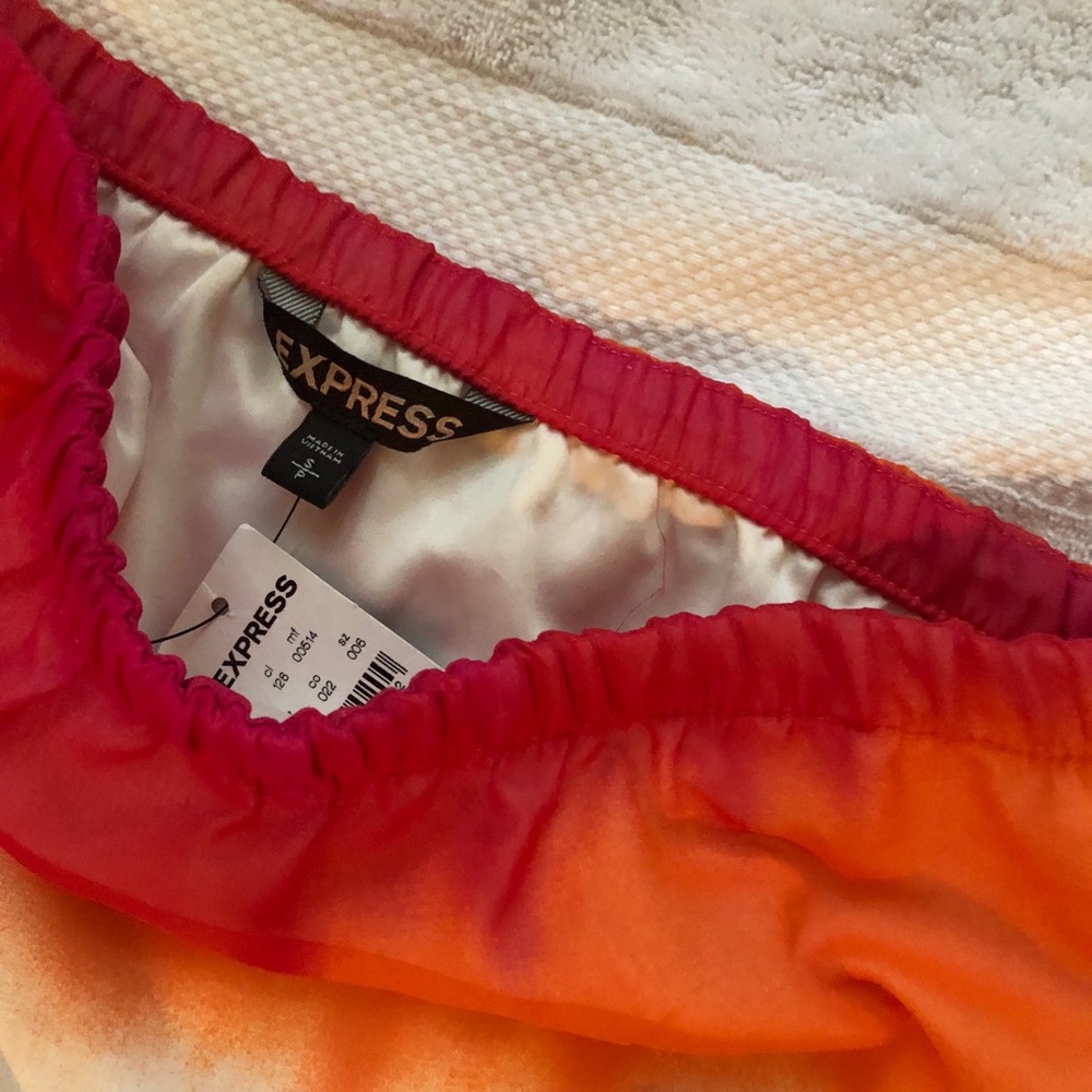 NWT EXPRESS STRAPLESS DRESS - Picture 4 of 8